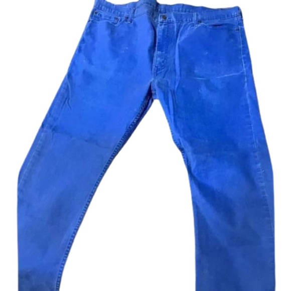 True Blue Levi’s Jeans - Picture 5 of 7